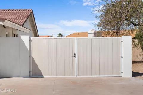 $1,050,000 | 5334 East Sheridan Street, Phoenix, AZ 85008