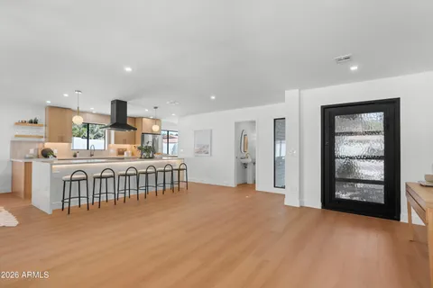 $1,050,000 | 5334 East Sheridan Street, Phoenix, AZ 85008