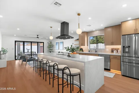 $1,050,000 | 5334 East Sheridan Street, Phoenix, AZ 85008