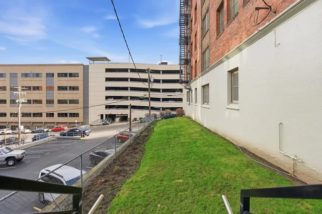 $165,000 | 704 West 6th Avenue, Unit 301, Spokane, WA 99204