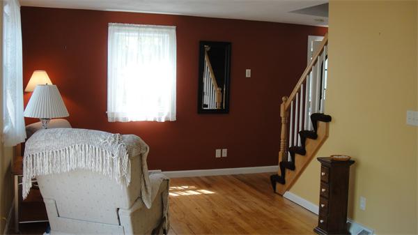 5 Blackhawk Road Billerica, MA 01821 - Photo 2 of 13 Gallery Image 2