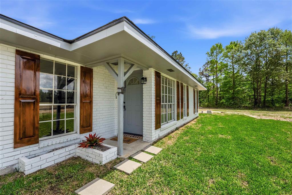 174 Calvin Foster Road Starks, LA 70661 - Photo 3 of 37