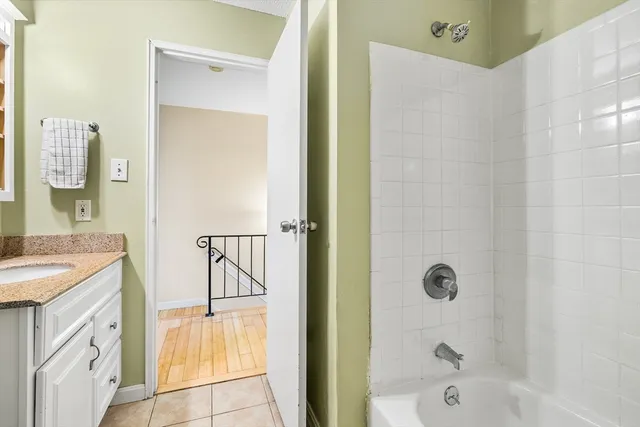 $419,000 | 4 Village Brook Lane, Unit 4, Natick, MA 01760