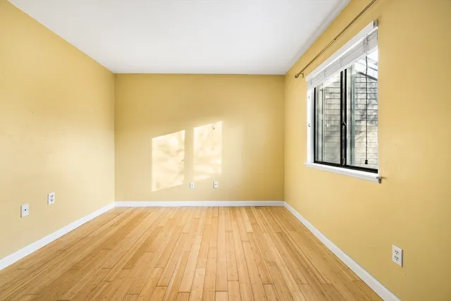 $419,000 | 4 Village Brook Lane, Unit 4, Natick, MA 01760