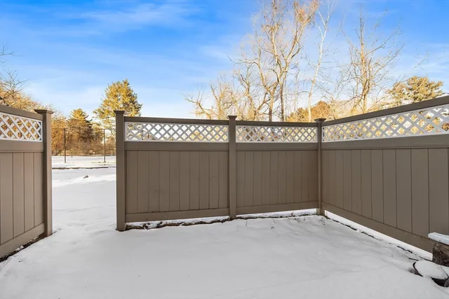 $419,000 | 4 Village Brook Lane, Unit 4, Natick, MA 01760