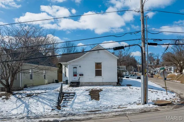 $65,000 | 1110 West 9th Street, Alton, IL 62002