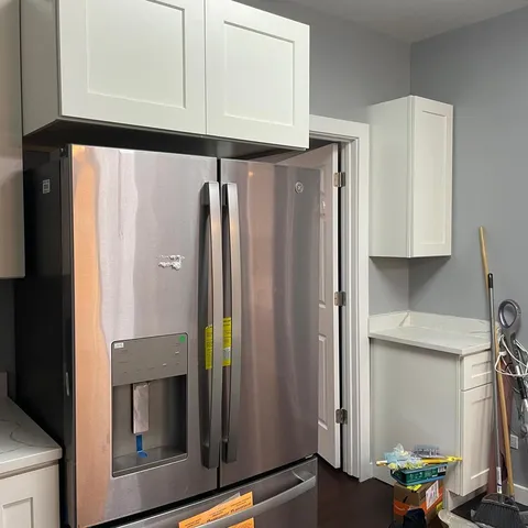 $435,000 | 2305 Elisha Avenue, Zion, IL 60099