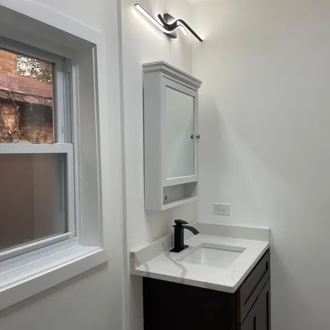 $435,000 | 2305 Elisha Avenue, Zion, IL 60099