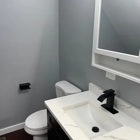 $435,000 | 2305 Elisha Avenue, Zion, IL 60099