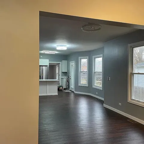 $435,000 | 2305 Elisha Avenue, Zion, IL 60099