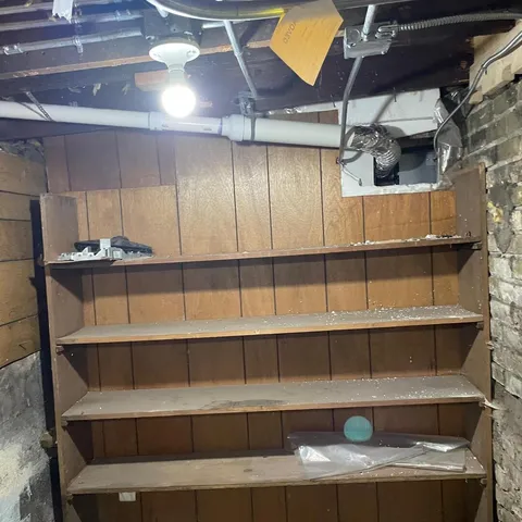 $435,000 | 2305 Elisha Avenue, Zion, IL 60099