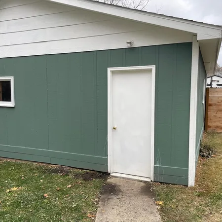$399,500 | 2305 Elisha Avenue, Zion, IL 60099