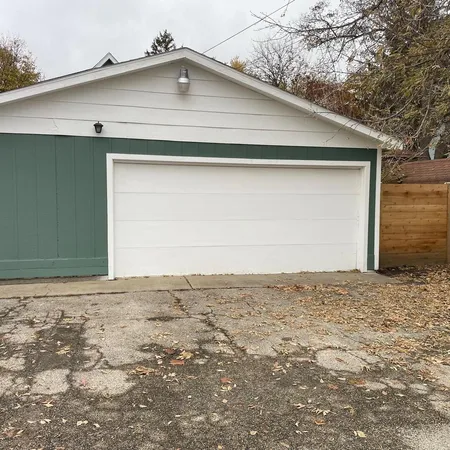 $399,500 | 2305 Elisha Avenue, Zion, IL 60099