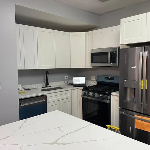 $435,000 | 2305 Elisha Avenue, Zion, IL 60099