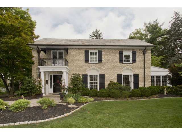 104 South Virginia Lee Road Columbus, OH 43209 - Photo 1 of 25 Gallery Image 1