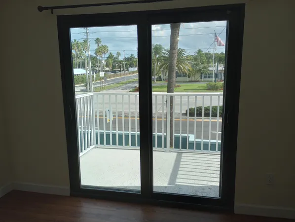 $1,775 | 950 South Kanner Highway, Unit A21, Stuart, FL 34994