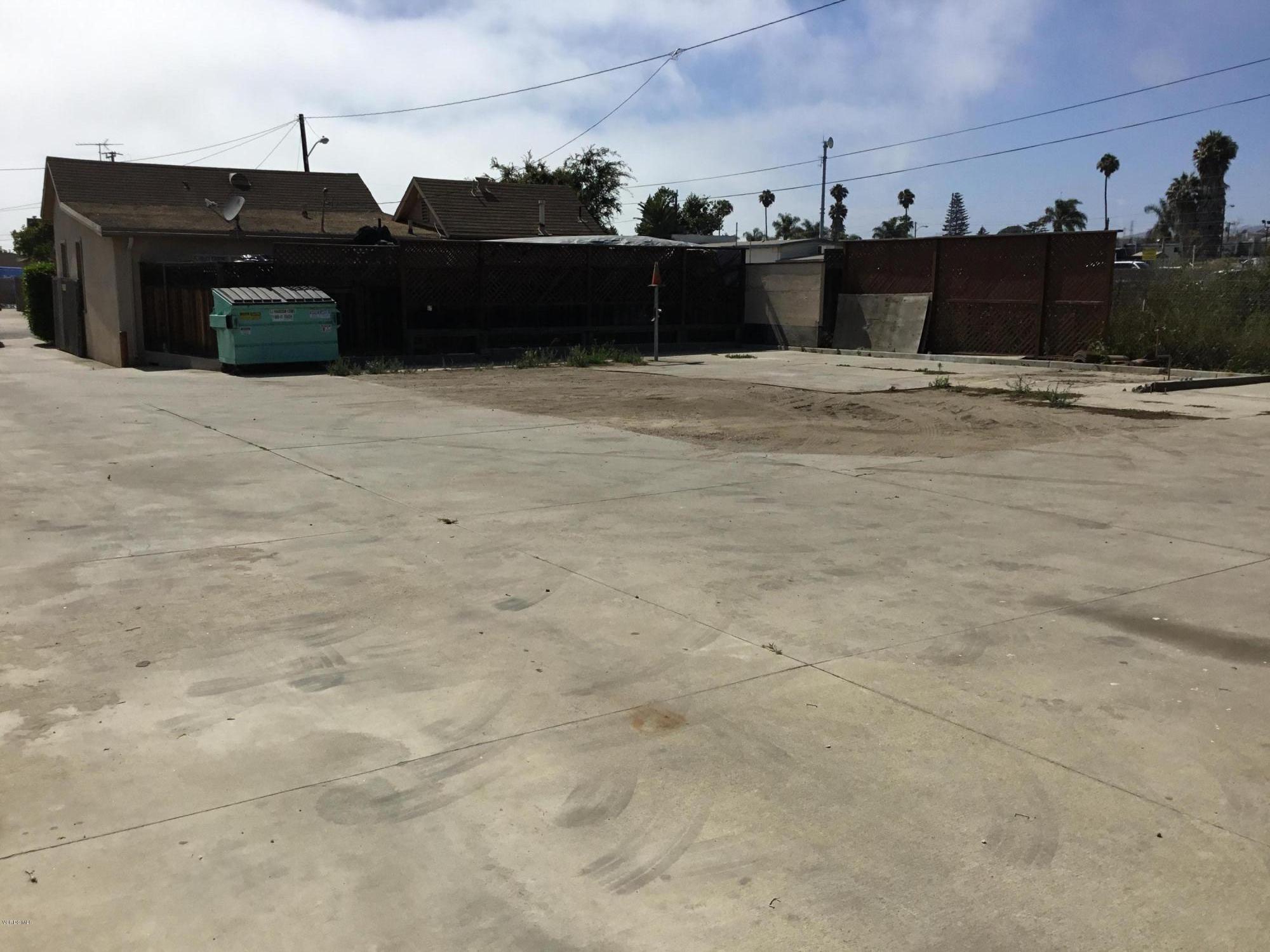 2710 Beene Road Ventura, CA 93003 - Photo 11 of 12 a view of a terrace