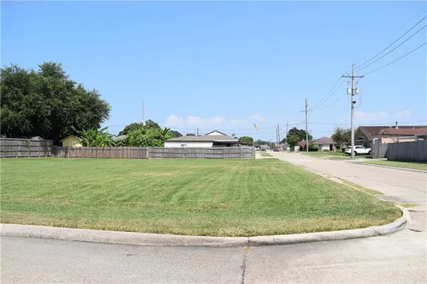 $155,000 | 3200 Maine Avenue, Kenner, LA 70065