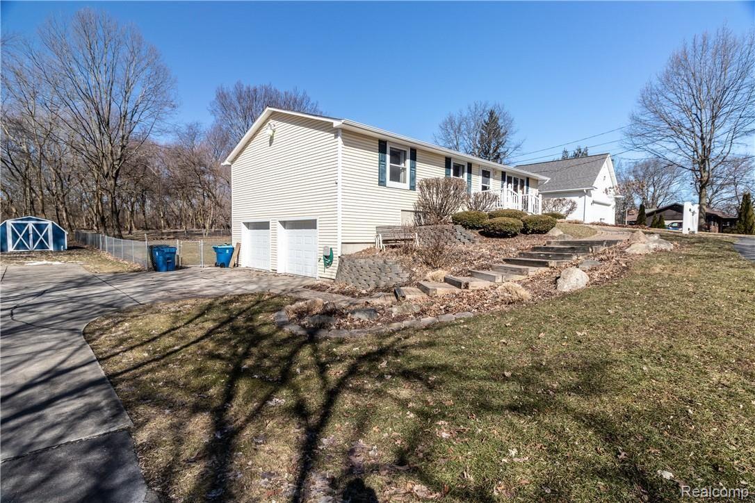 112 Ripley Road Linden, MI 48451 - Photo 15 of 40 20190323_112_Ripley_Rd_017.jpg