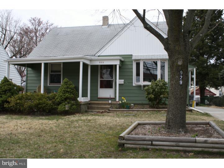 929 Clements Bridge Road Barrington, NJ 08007 - Photo 1 of 11
