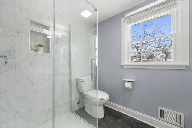 $475,000 | 2746 Manor Avenue, Mount Pleasant, WI 53406