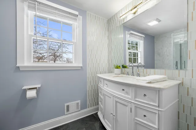 $475,000 | 2746 Manor Avenue, Mount Pleasant, WI 53406