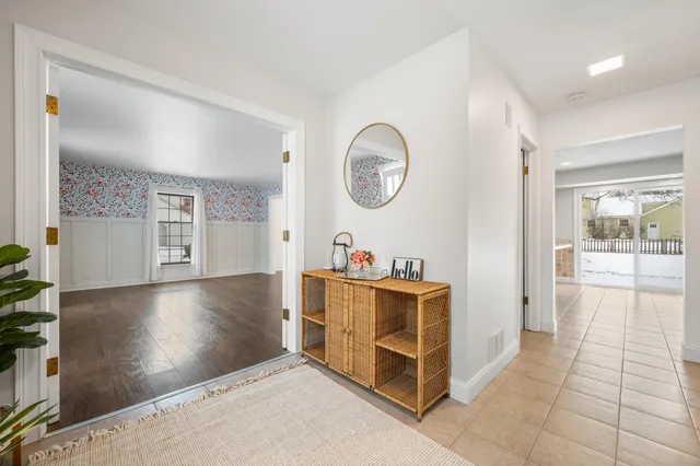 $475,000 | 2746 Manor Avenue, Mount Pleasant, WI 53406