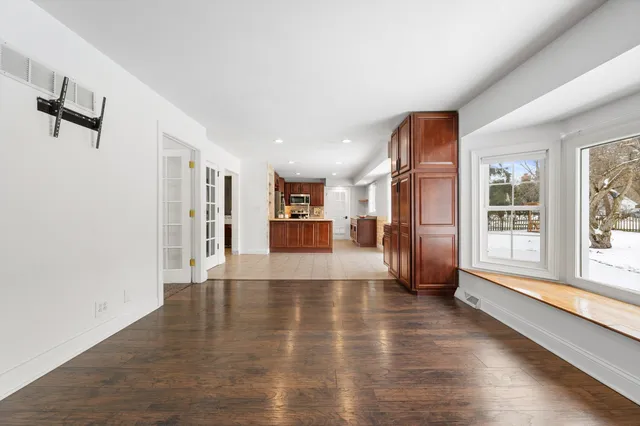 $475,000 | 2746 Manor Avenue, Mount Pleasant, WI 53406