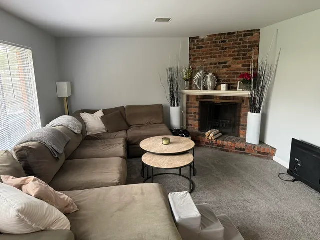 $425,000 | 34057 State Street, Farmington, MI 48335