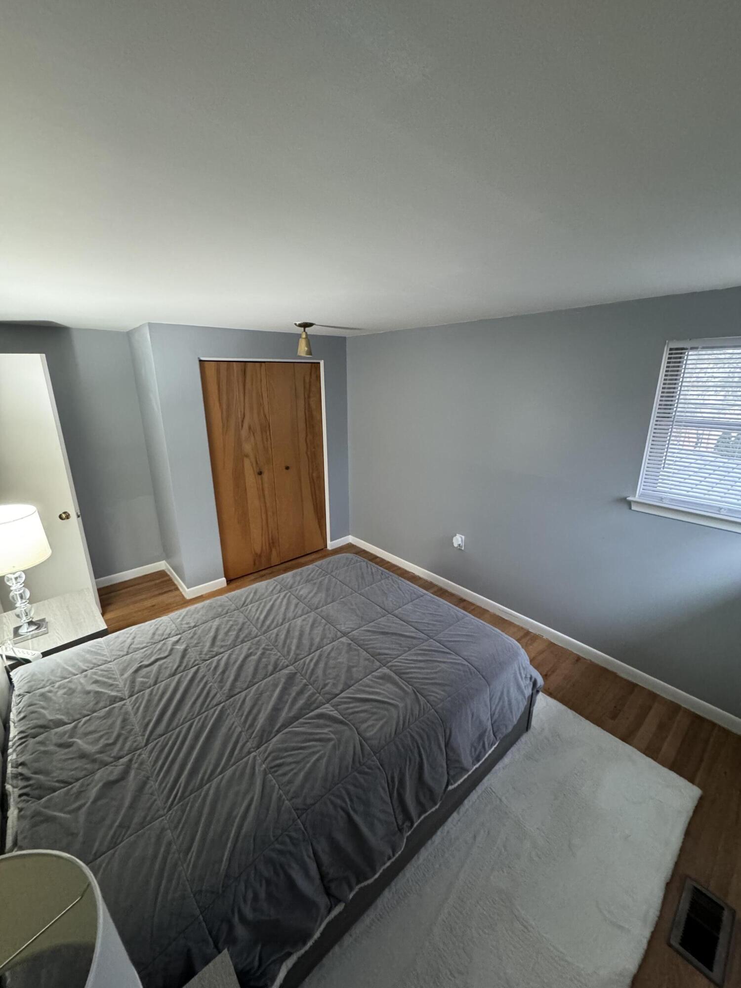 34057 State Street Farmington, MI 48335 - Photo 7 of 27 IMG_1020