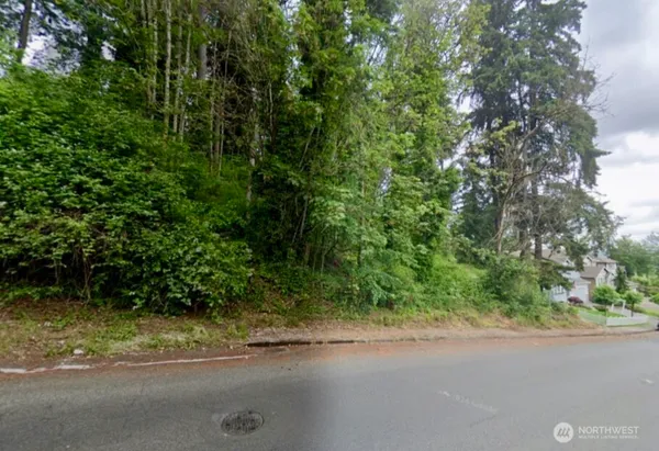 $49,900 | 518 15th Avenue Southeast, Puyallup, WA 98372