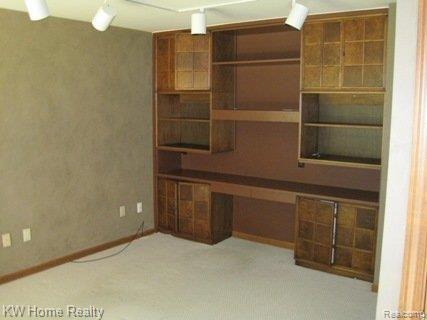 36465 Howard Road Farmington, MI 48331 - Photo 6 of 17 Howard 003