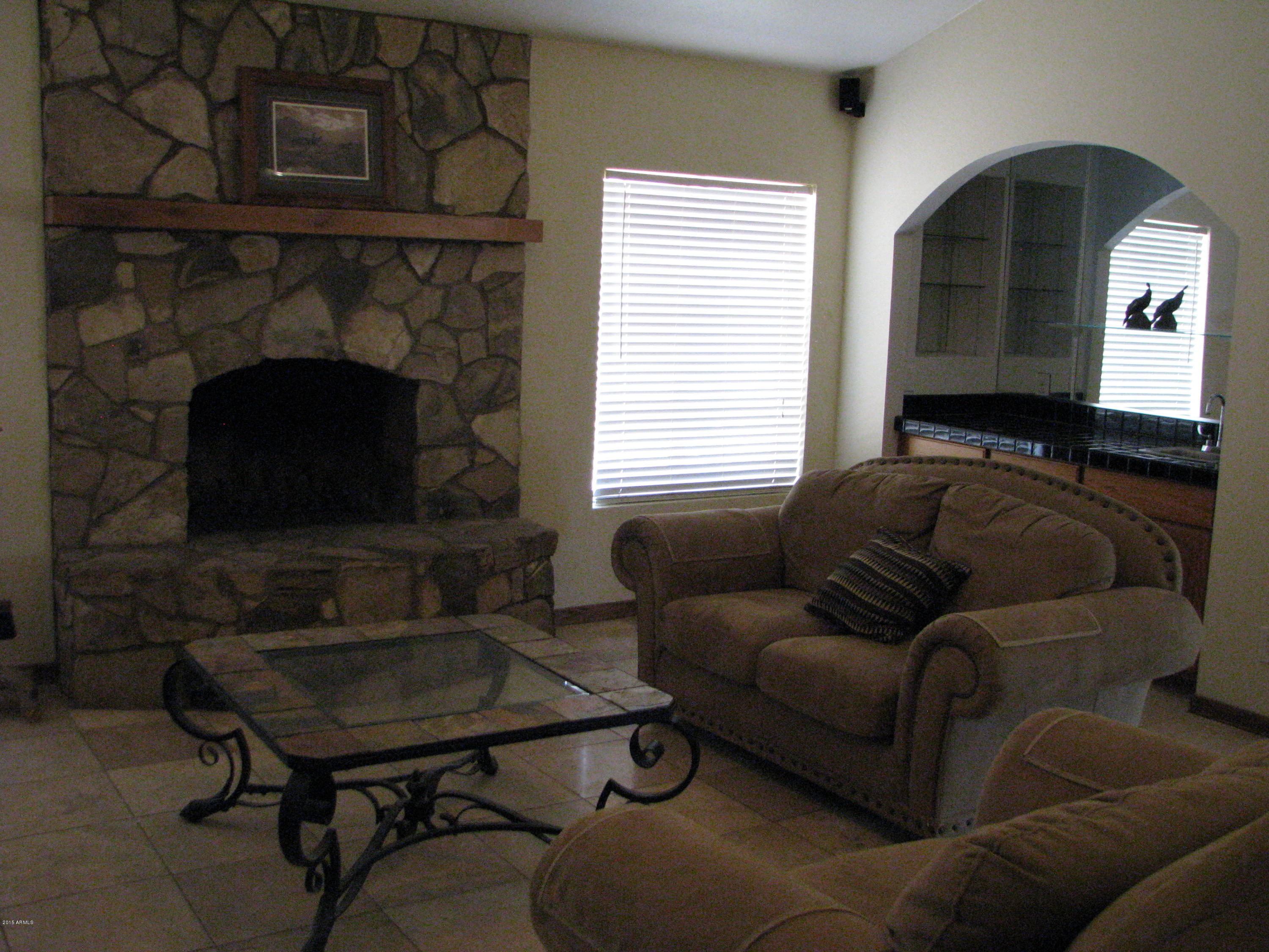 2337 East Willis Road Gilbert, AZ 85297 - Photo 14 of 37 Family Room