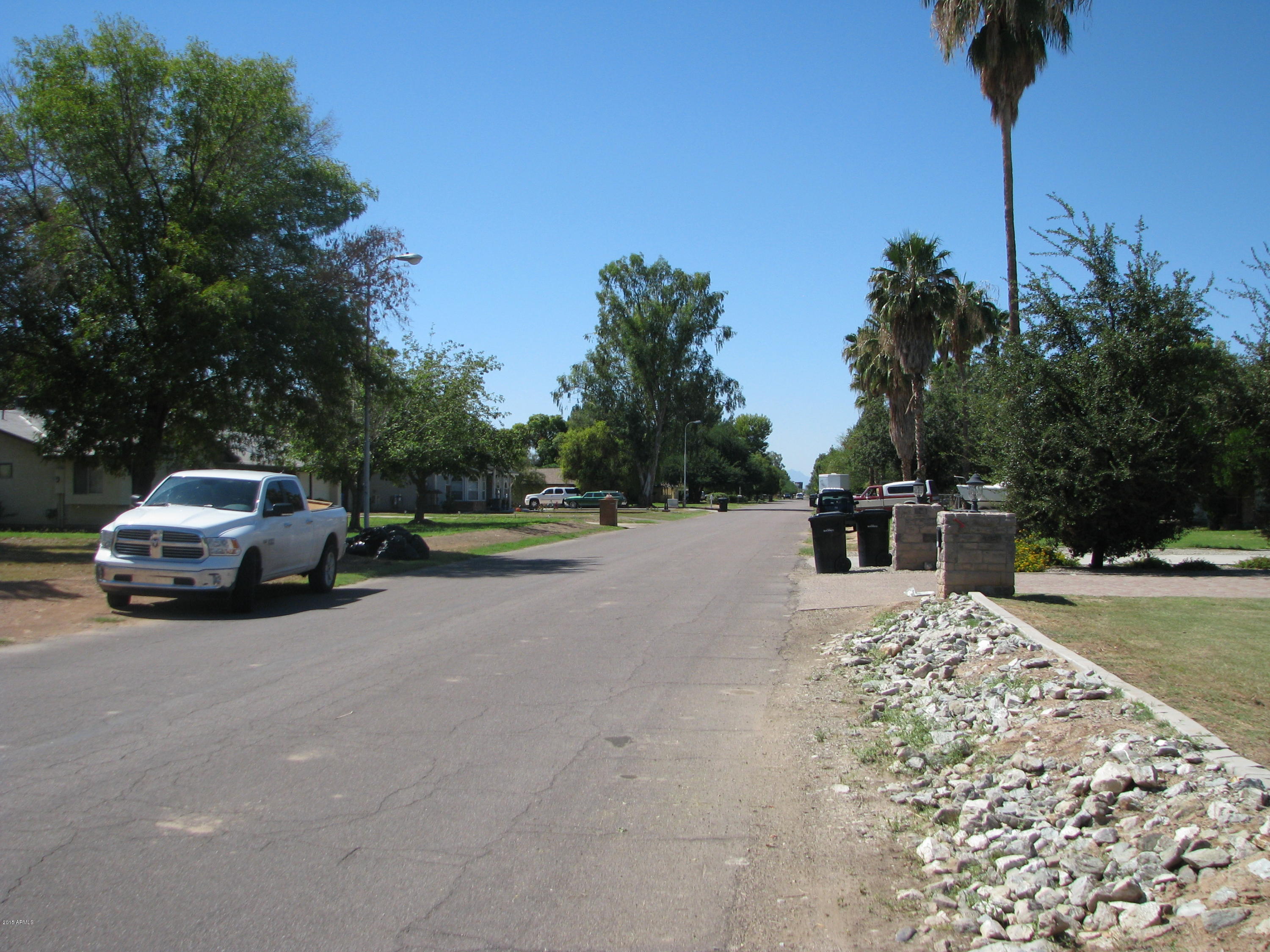 2337 East Willis Road Gilbert, AZ 85297 - Photo 36 of 37 neighbor street