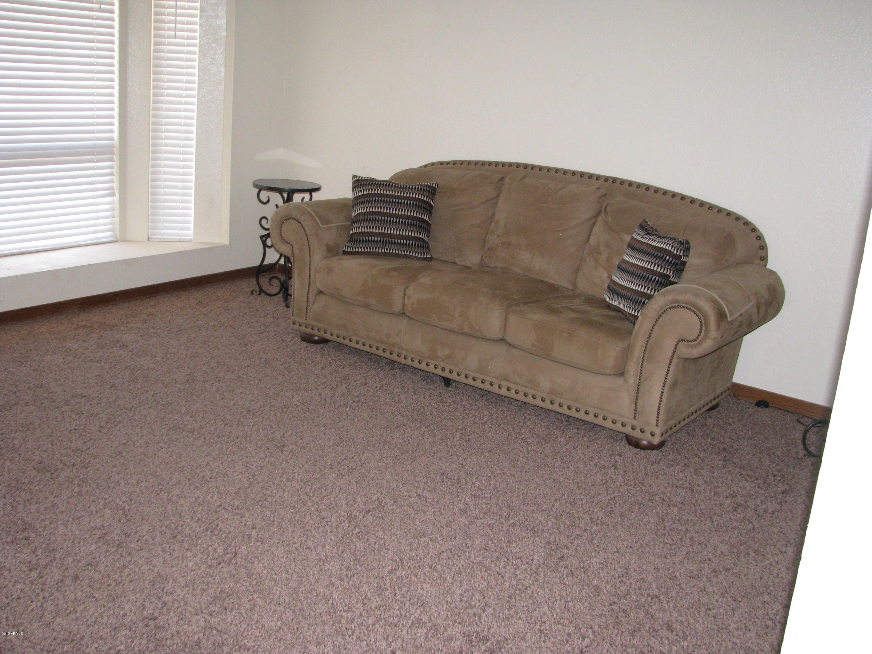 2337 East Willis Road Gilbert, AZ 85297 - Photo 5 of 37 Front Room