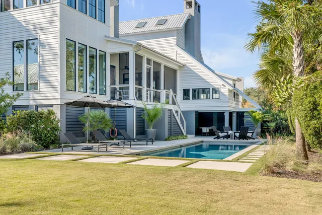 $8,795,000 | 572 Wading Place, Daniel Island, SC 29492