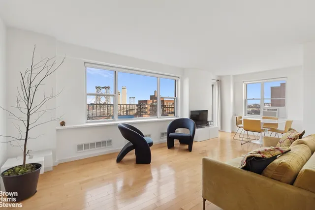 $829,000 | 570 Grand Street, Unit J2004 | Lower East Side