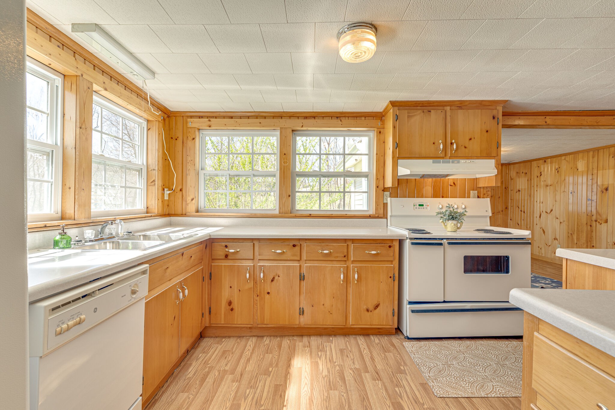 700 Spring Street Charlotte, TN 37036 - Photo 13 of 27 Gallery Image 13