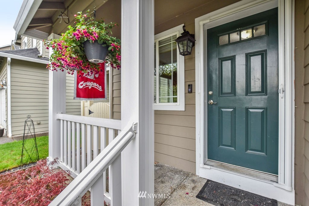306 South 32nd Place Ridgefield, WA 98642 - Photo 2 of 25