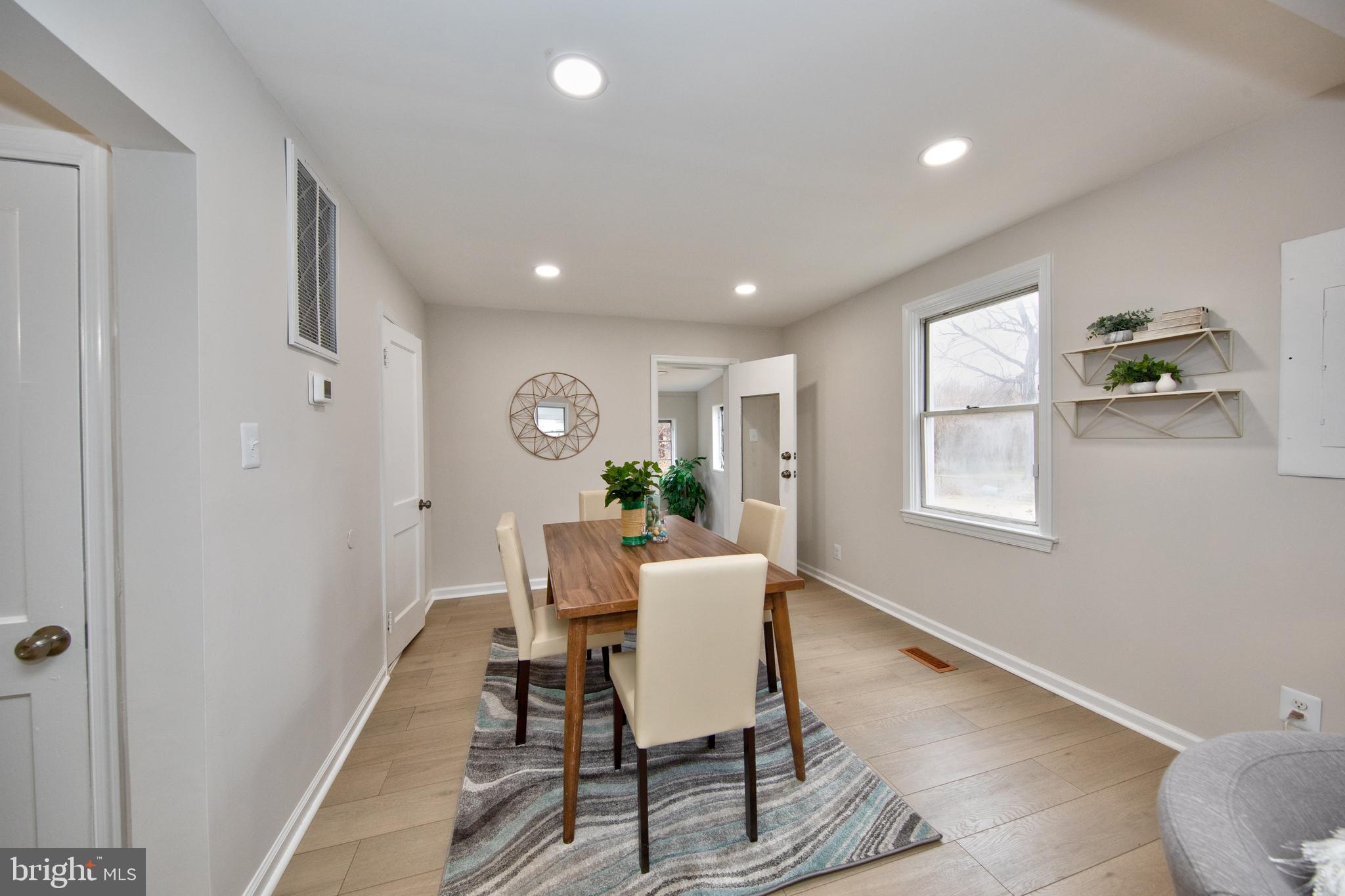 815 South Woodlynn Road Baltimore, MD 21221 - Photo 8 of 28 Gallery Image 8