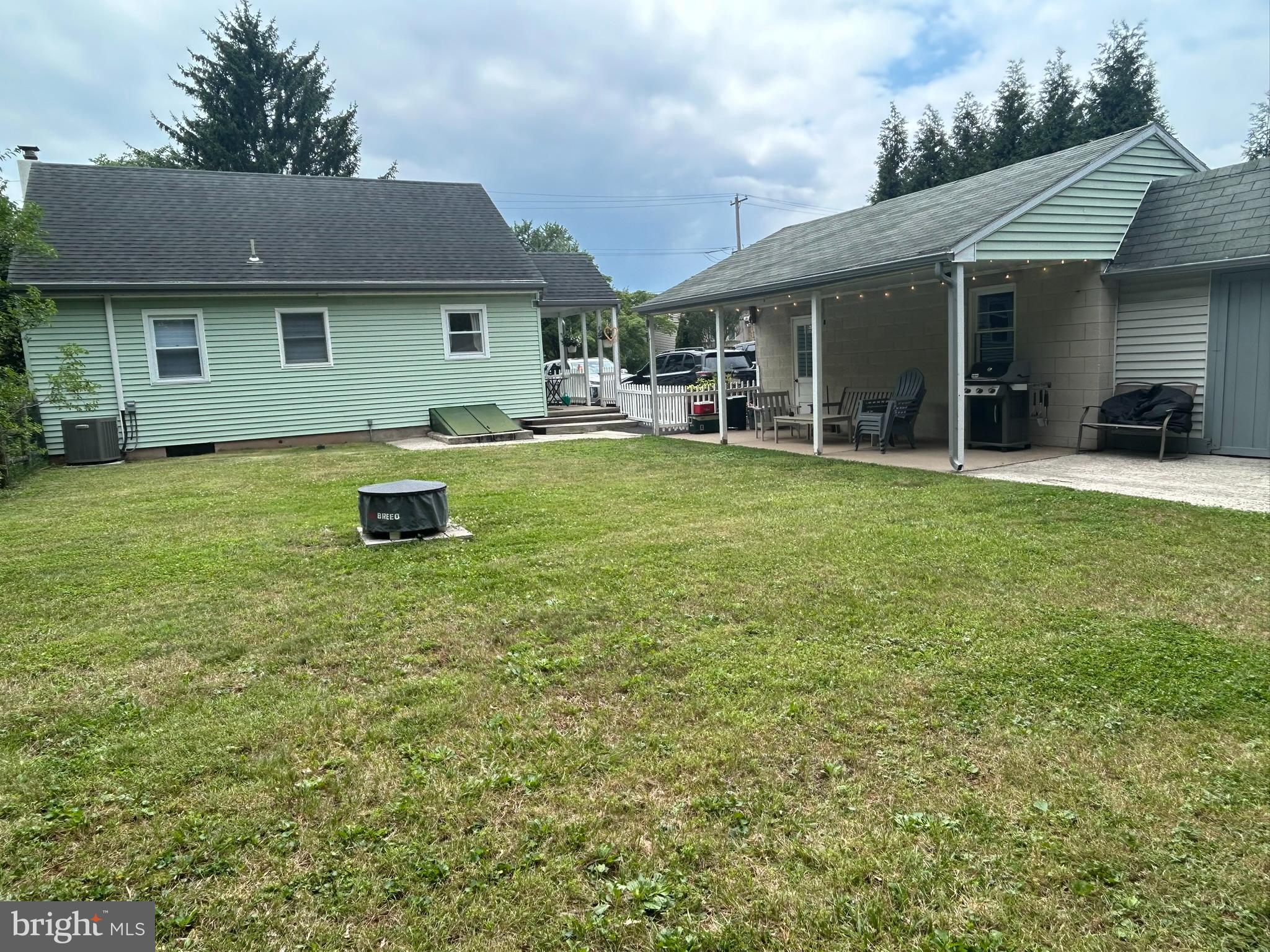 138 East 7 Stars Road Phoenixville, PA 19460 - Photo 41 of 42 Back Yard