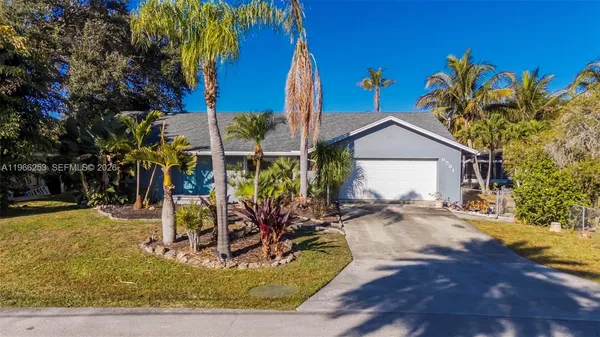 $499,000 | 6581 Riparian Road, Lake Worth, FL 33462