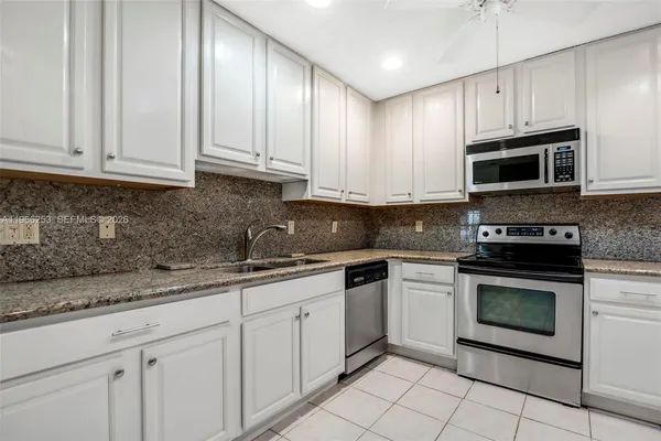 $499,000 | 6581 Riparian Road, Lake Worth, FL 33462