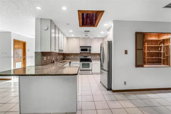 $499,000 | 6581 Riparian Road, Lake Worth, FL 33462