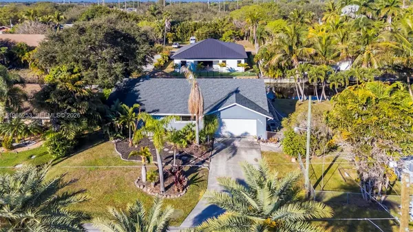 $499,000 | 6581 Riparian Road, Lake Worth, FL 33462