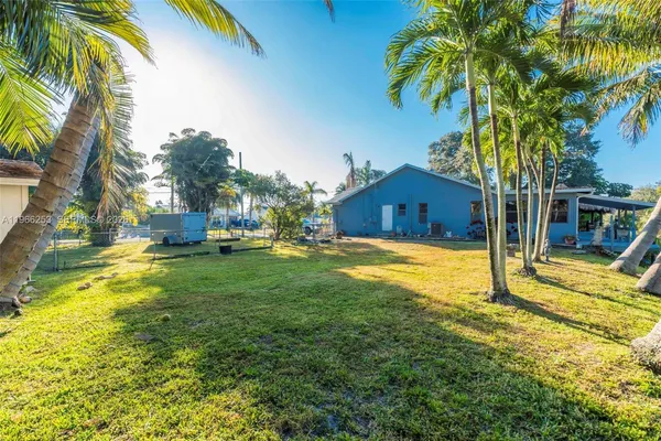 $499,000 | 6581 Riparian Road, Lake Worth, FL 33462