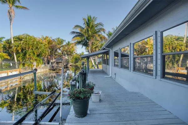$499,000 | 6581 Riparian Road, Lake Worth, FL 33462