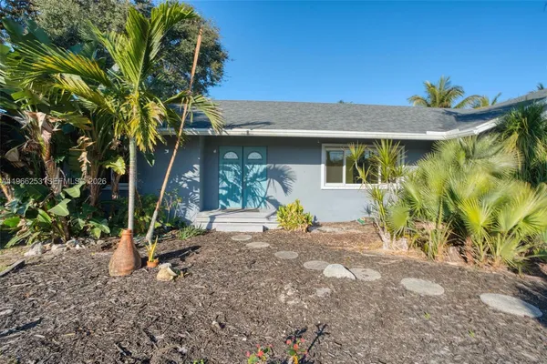 $499,000 | 6581 Riparian Road, Lake Worth, FL 33462