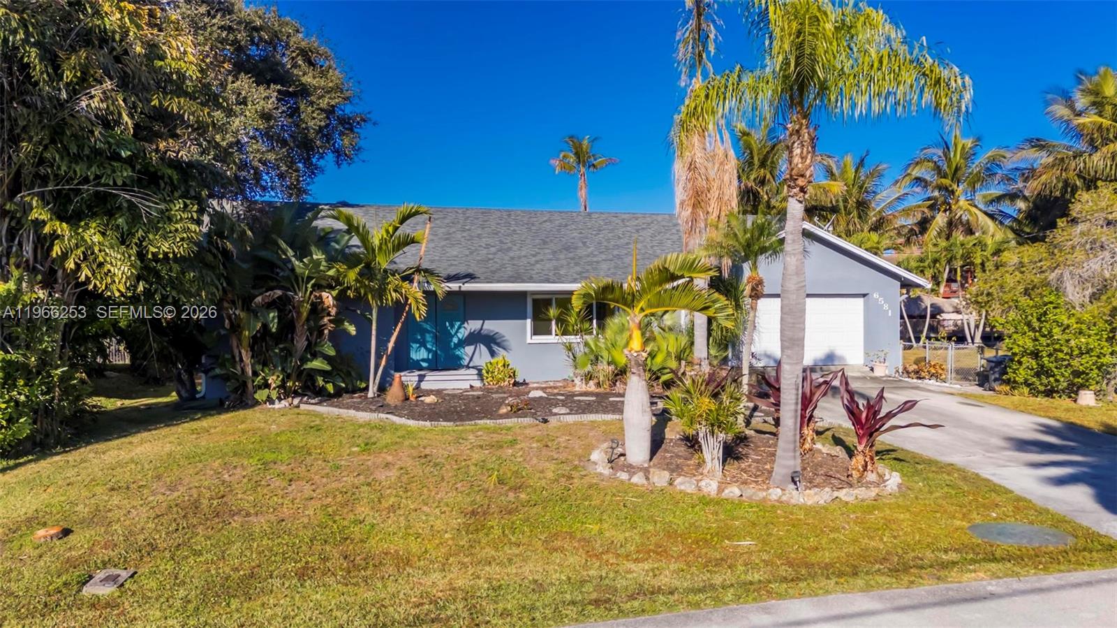 6581 Riparian Road Lake Worth, FL 33462 - Photo 64 of 71 Gallery Image 64