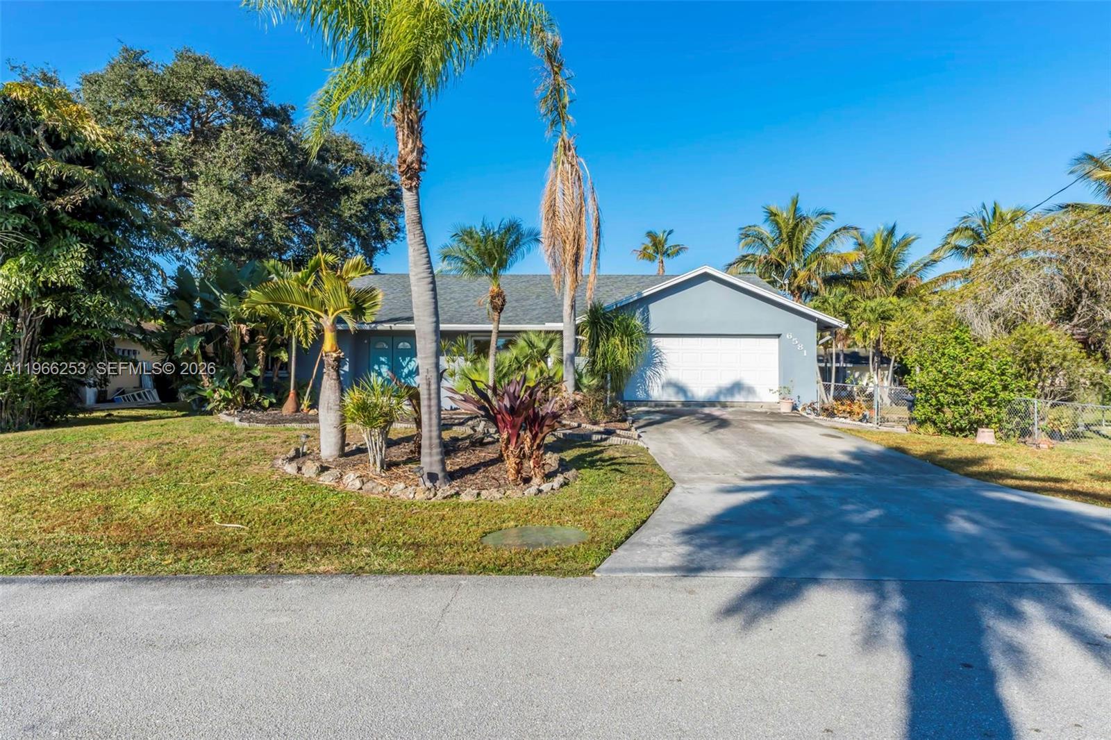 6581 Riparian Road Lake Worth, FL 33462 - Photo 67 of 71 Gallery Image 67